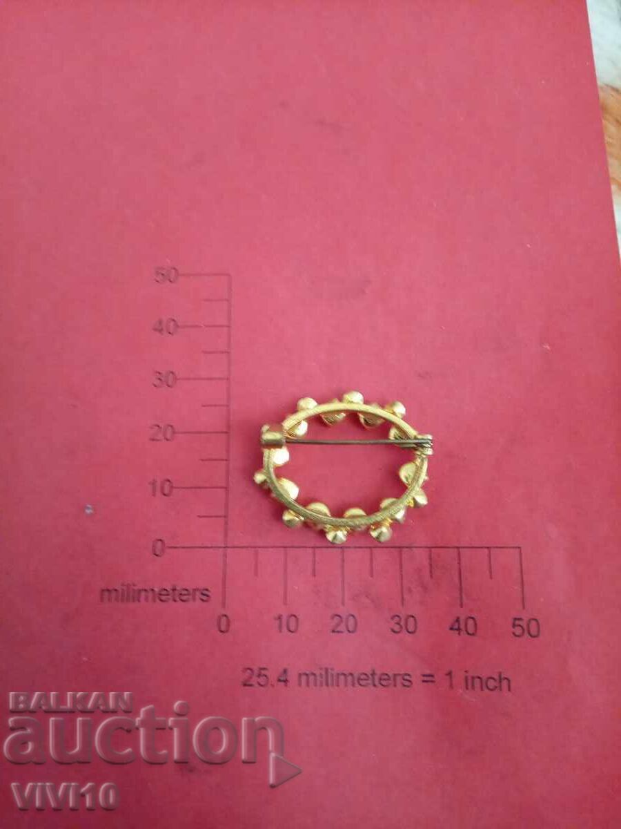 Αντίκα καρφίτσα με πέτρες με τιμή 20.00 BGN | € 10.23 Αντίκα καρφίτσα με πέτρες με τιμή 20.00 BGN | € 10.23