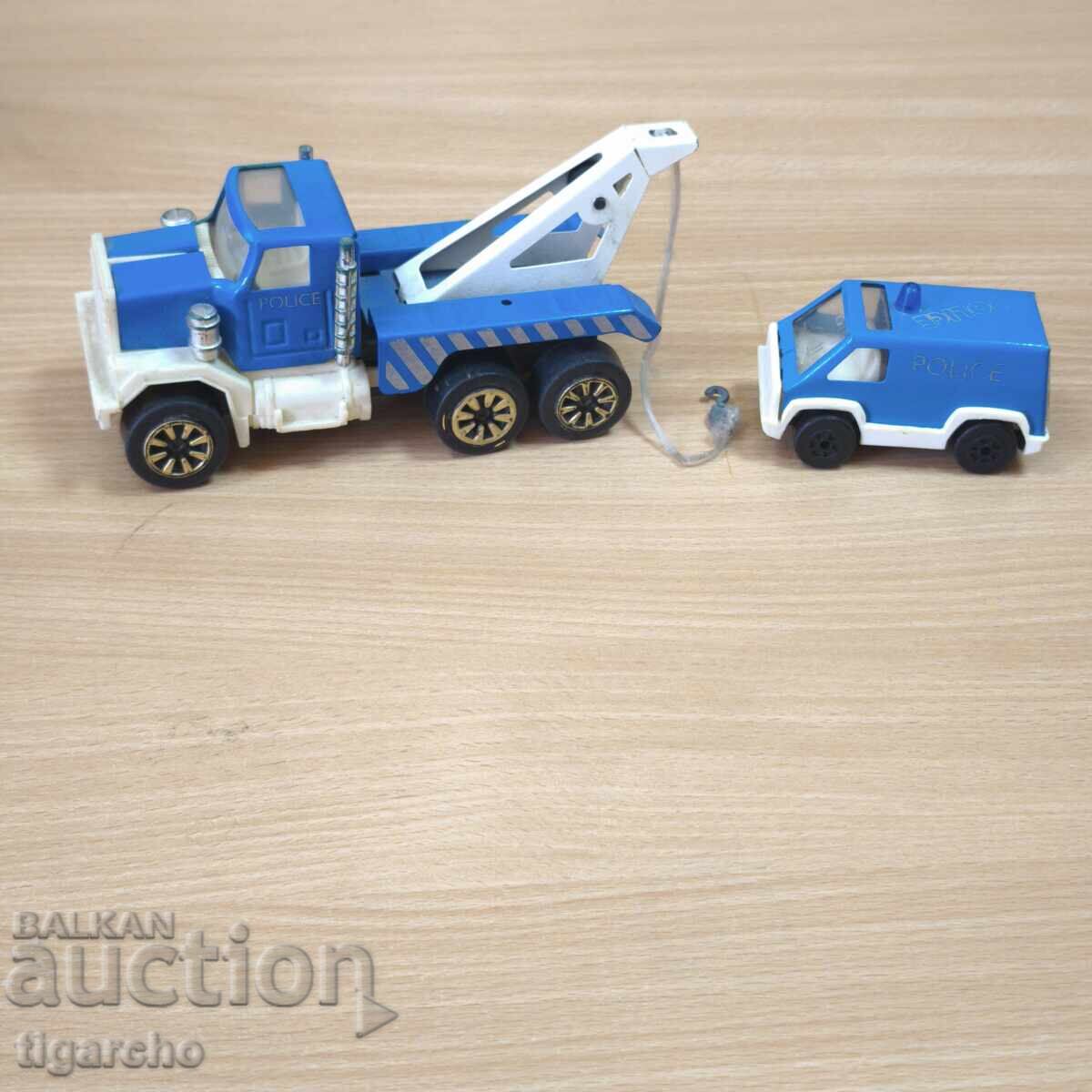 Jucării metalice bulgărești Jucării metalice bulgărești