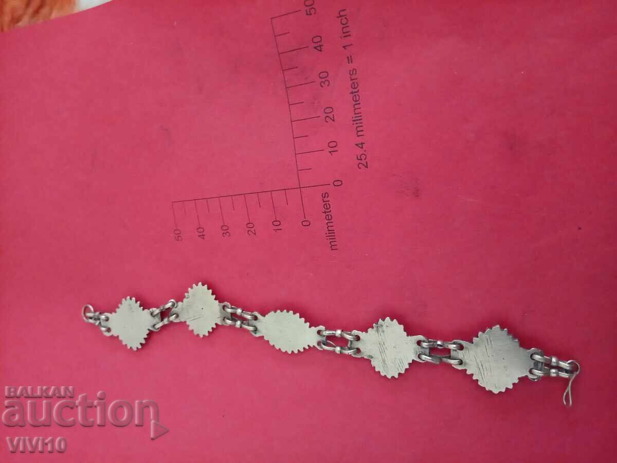 Старинна гривна емаил с цена 40.00 лв. | € 20.45 Старинна гривна емаил с цена 40.00 лв. | € 20.45