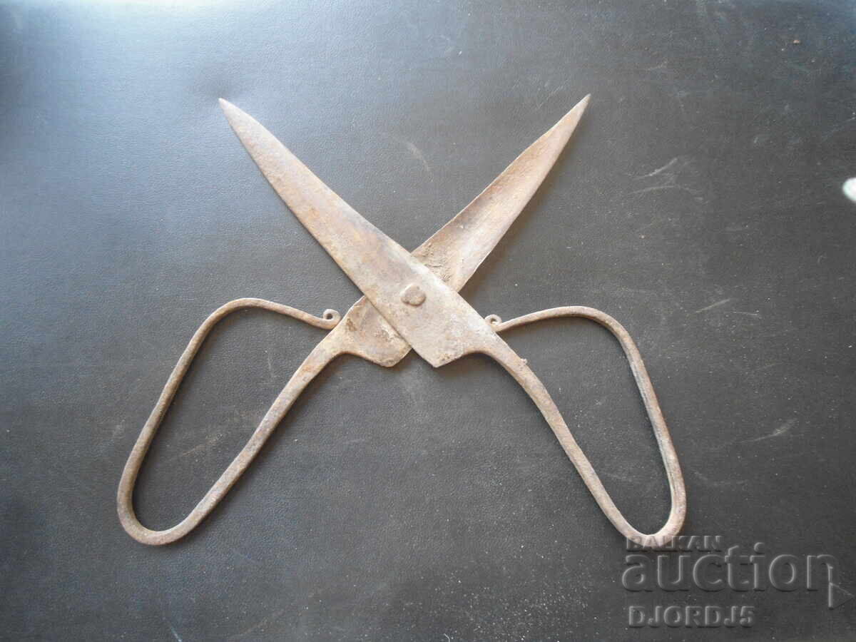 Auction Old forged scissors Auction Old forged scissors