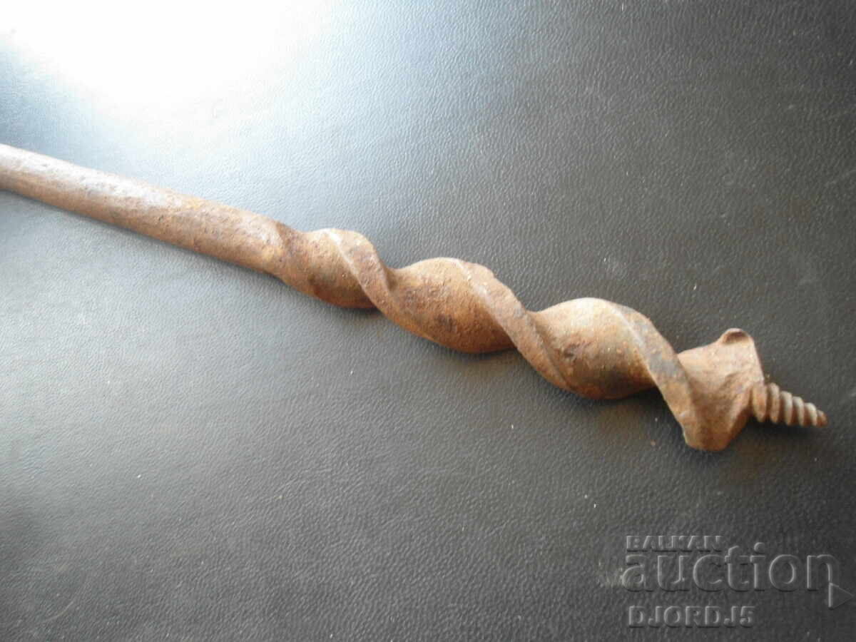 Παλαιό τρυπάνι, ματκαπ με τιμή 3.00 BGN | € 1.53 Παλαιό τρυπάνι, ματκαπ με τιμή 3.00 BGN | € 1.53