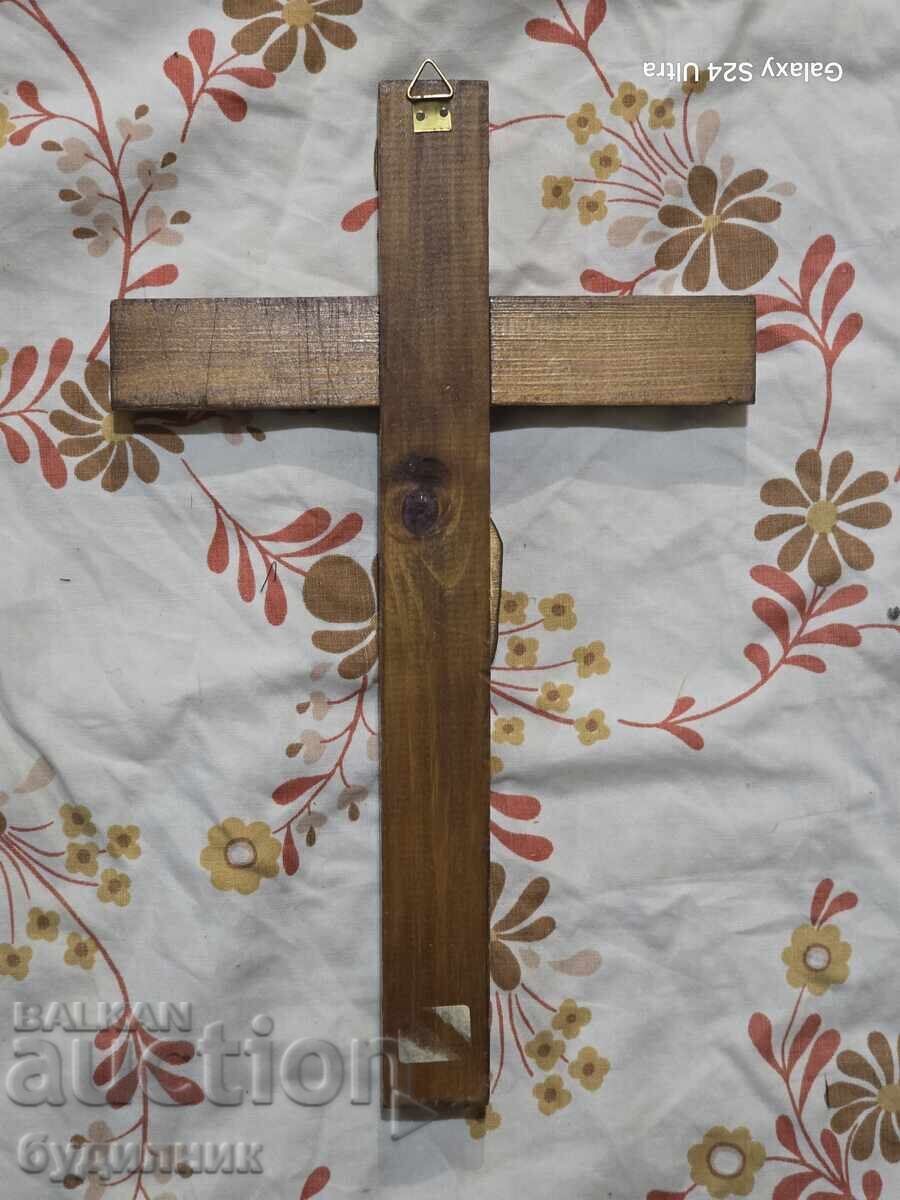 Delivery of Wooden Solid Cross. Dimensions in the photos. BZC. I am listing over 1