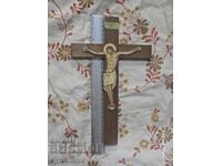 Cruce din lemn masiv. Dimensiunile pe fotografii. BZC. Vând peste 1