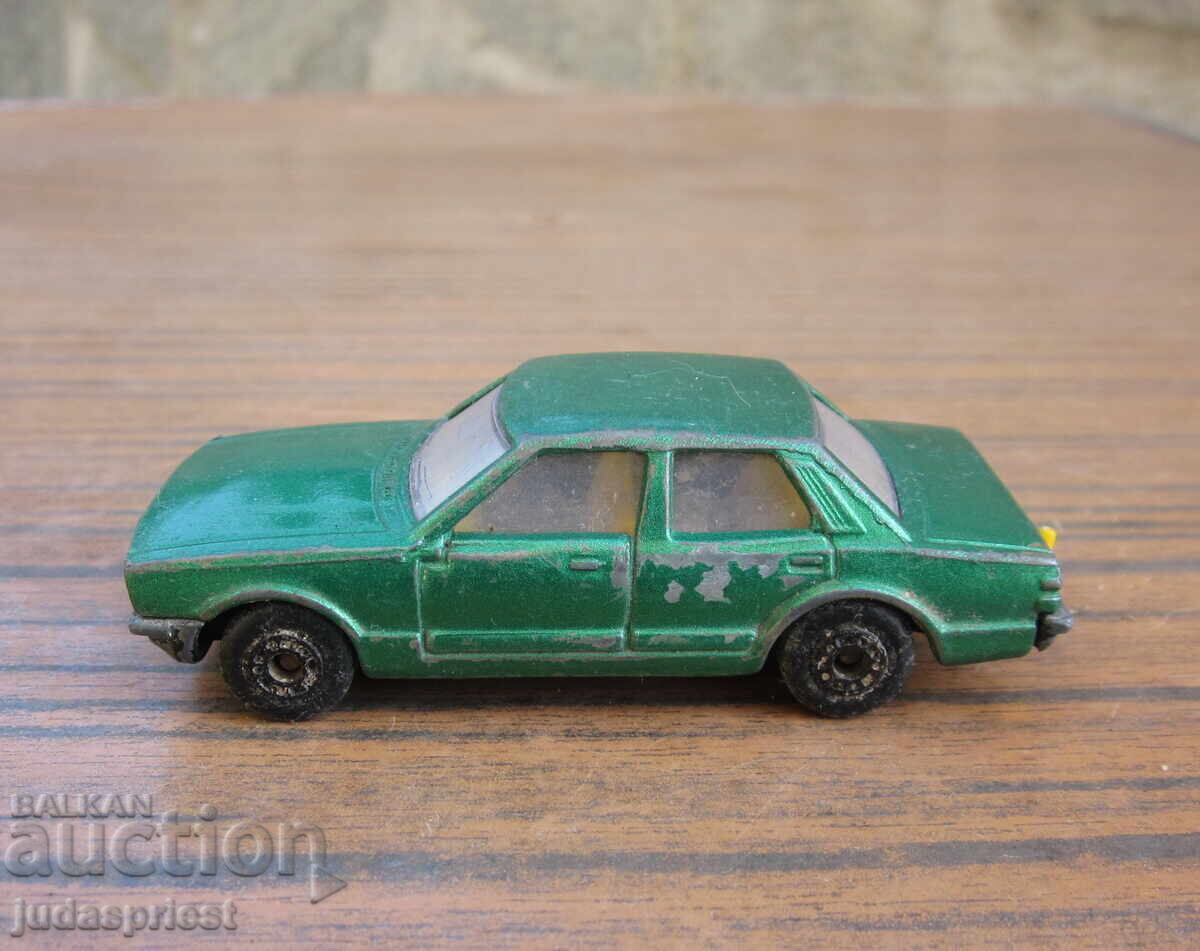 Bŭlgarsko kolichka Ford Cortina Matchbox BULGARIA - 6 Bŭlgarsko kolichka Ford Cortina Matchbox BULGARIA - 6