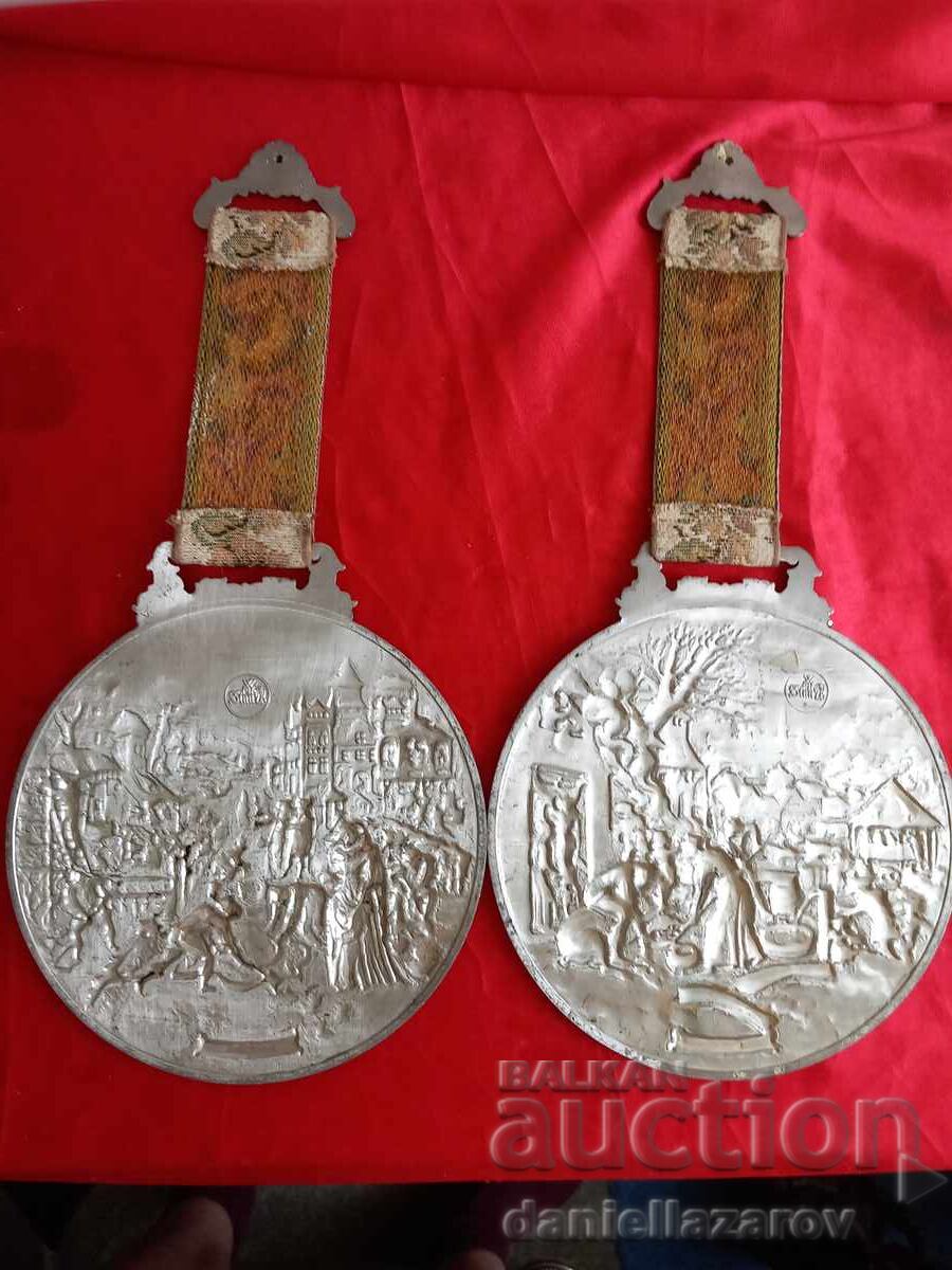 Delivery of WMF Unique Wall Panels, WMF Delivery of WMF Unique Wall Panels, WMF