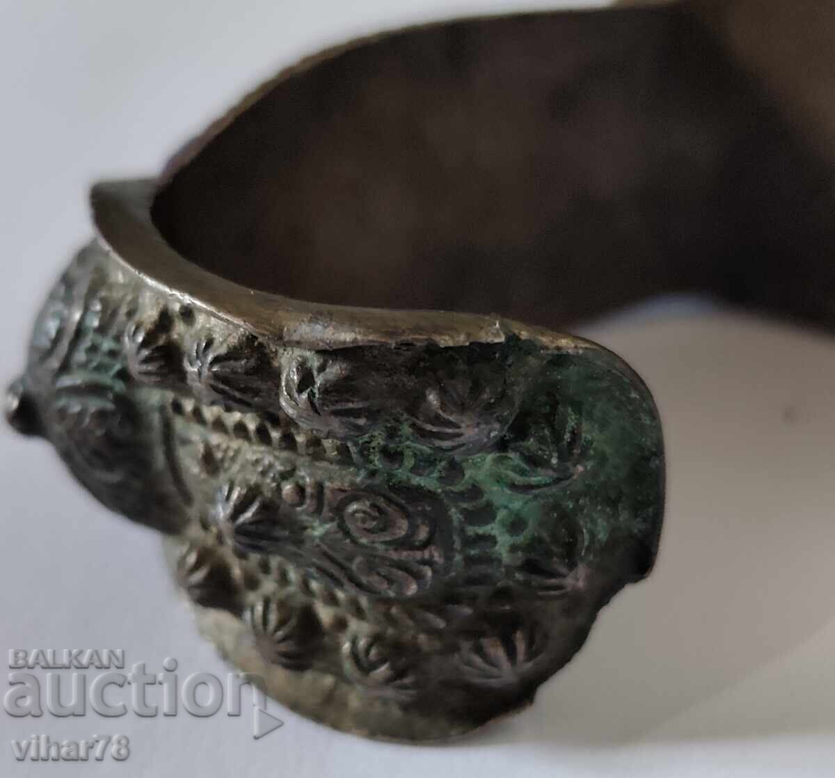 Доставка на Стара гривна рогатка Доставка на Стара гривна рогатка