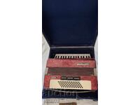 Acordeon "Weltmeister Stella" 60 basi