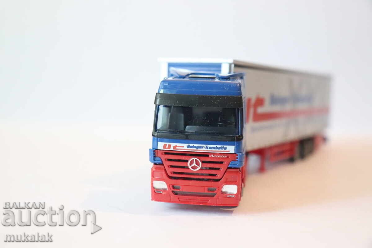 Delivery of AMW H0 1/87 MERCEDES BENZ ACTROS TRUCK MODEL TIR
