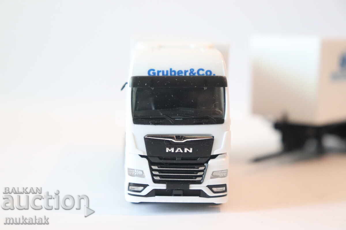 Delivery of HERPA H0 1/87 MAN TRUCK MODEL TIR