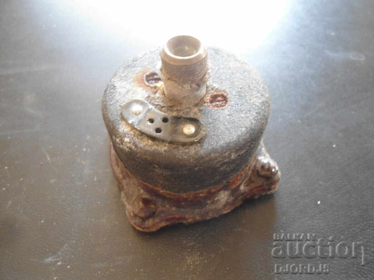 Old Russian measuring instrument with price 3.00 BGN | € 1.53