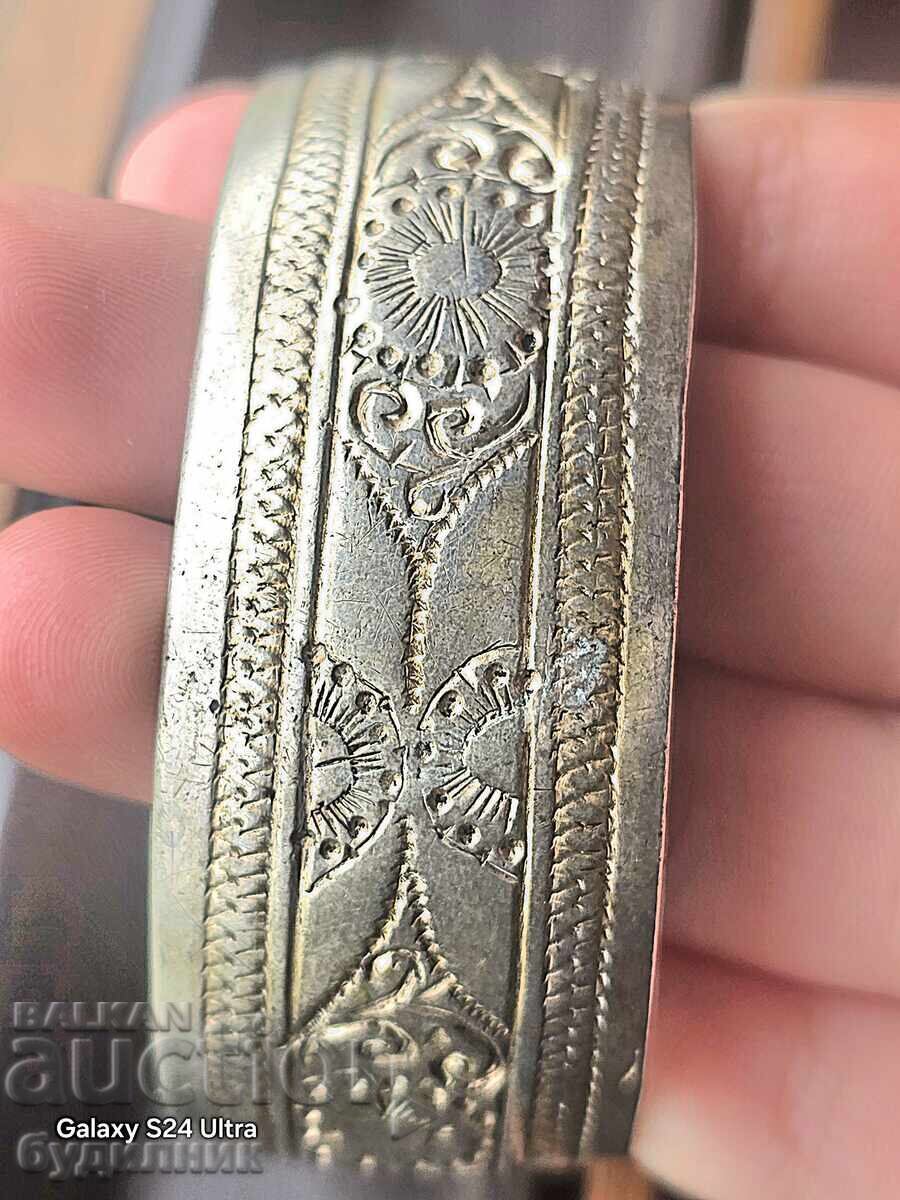 Solid Silver Bracelet. 46.55g. Listing over 100 Auctions Solid Silver Bracelet. 46.55g. Listing over 100 Auctions