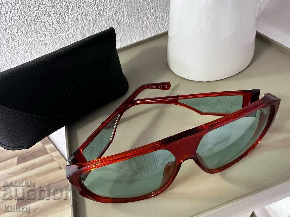 Auction  Guess Sunglasses