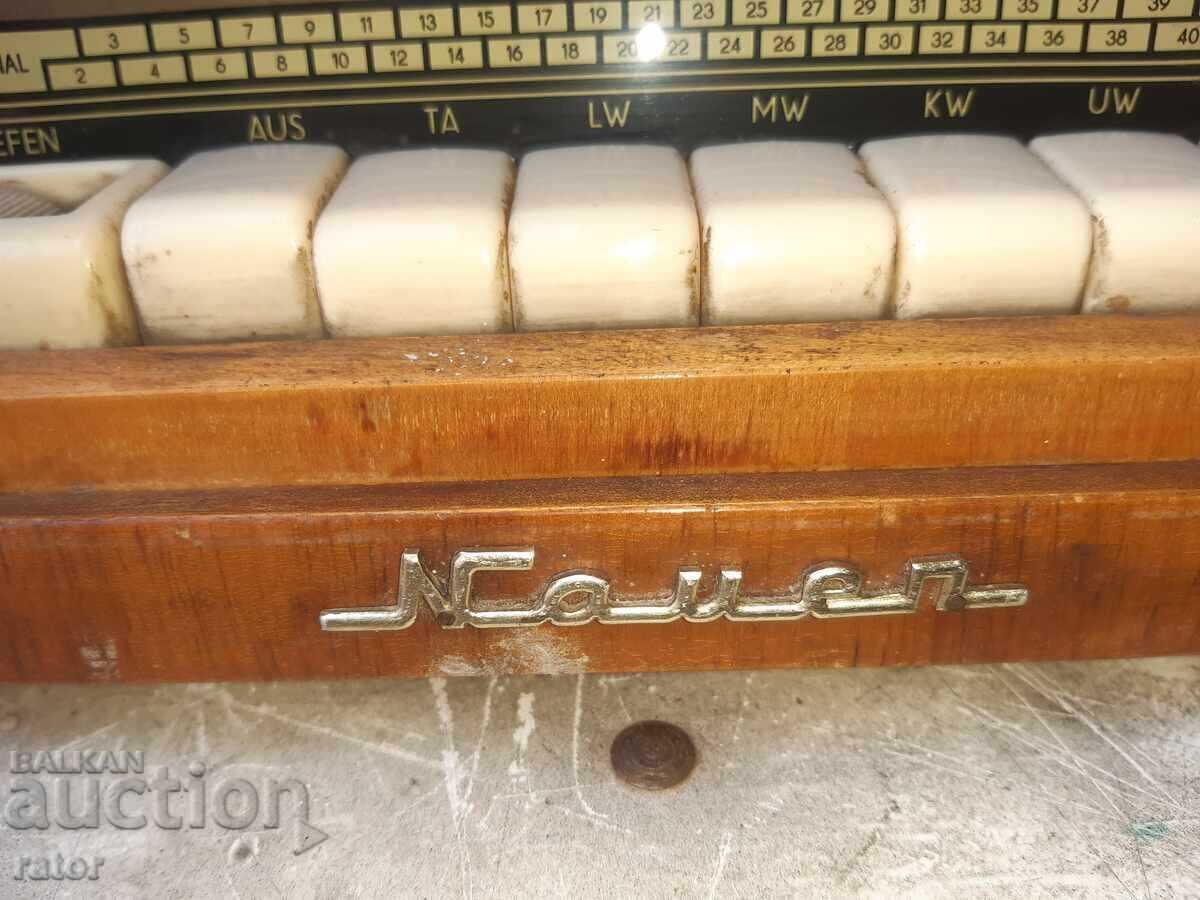 Old radio NAUEN - STERN BERLIN - Germany, 1960s with price 59.99 BGN | € 30.67