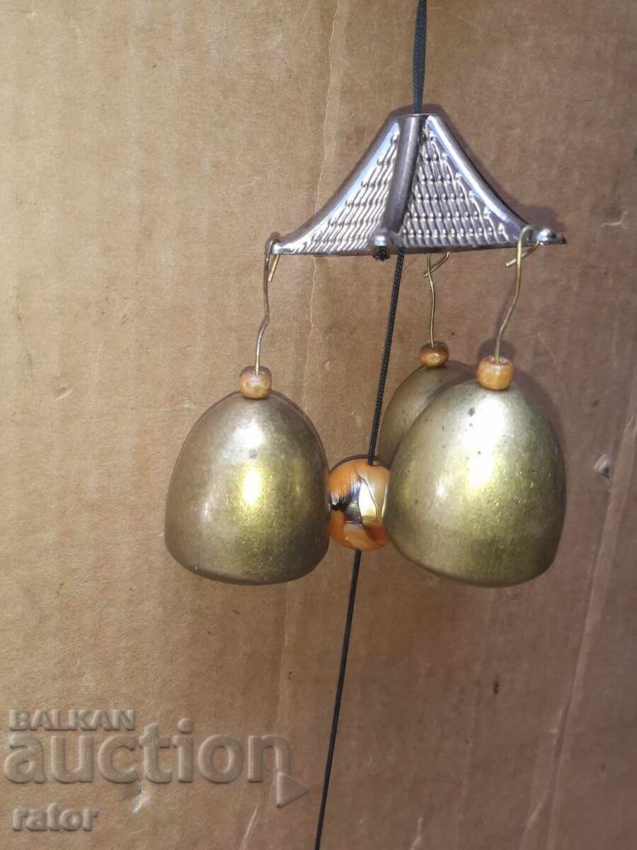 Delivery of 3 bronze bells, bell, bells and others