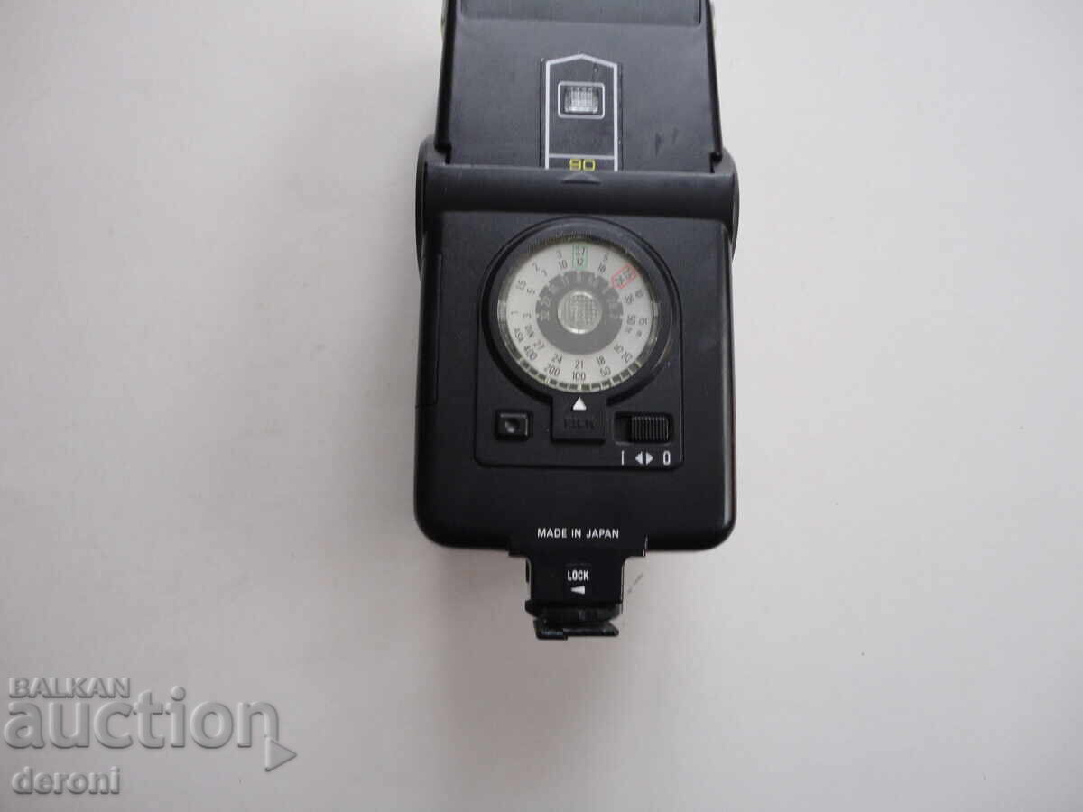 Аукцион Светкавица Euroblitz 230 Plus