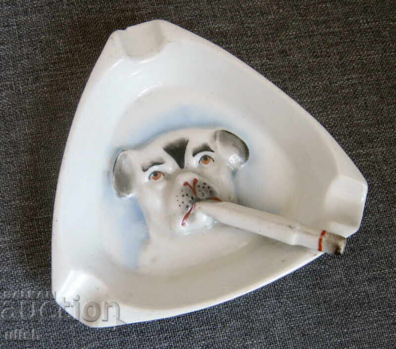 Стар фигурален порцеланов пепелник булдог пушач