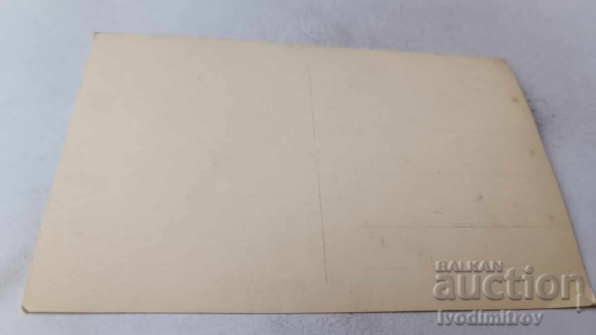 Photo of a man with a retro car in the forest during winter with price 2.45 BGN | € 1.25 Photo of a man with a retro car in the forest during winter with price 2.45 BGN | € 1.25