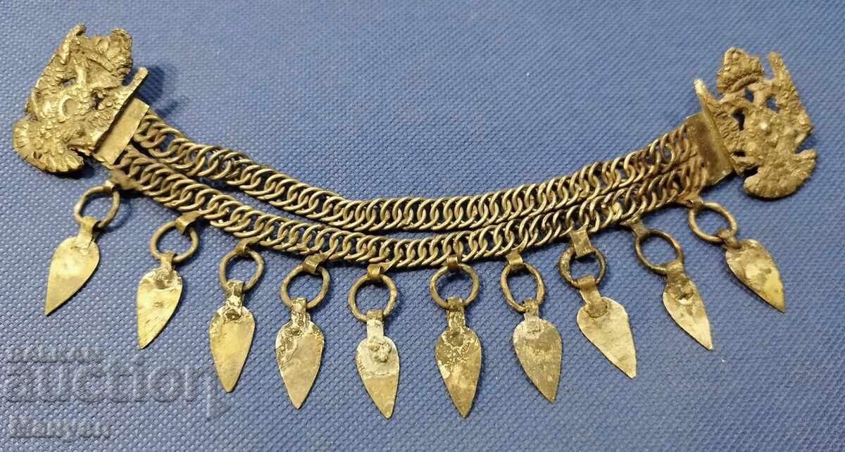 Δημοπρασία Αναγεννησιακά ασημένια κοσμήματα - ένα δόντι.