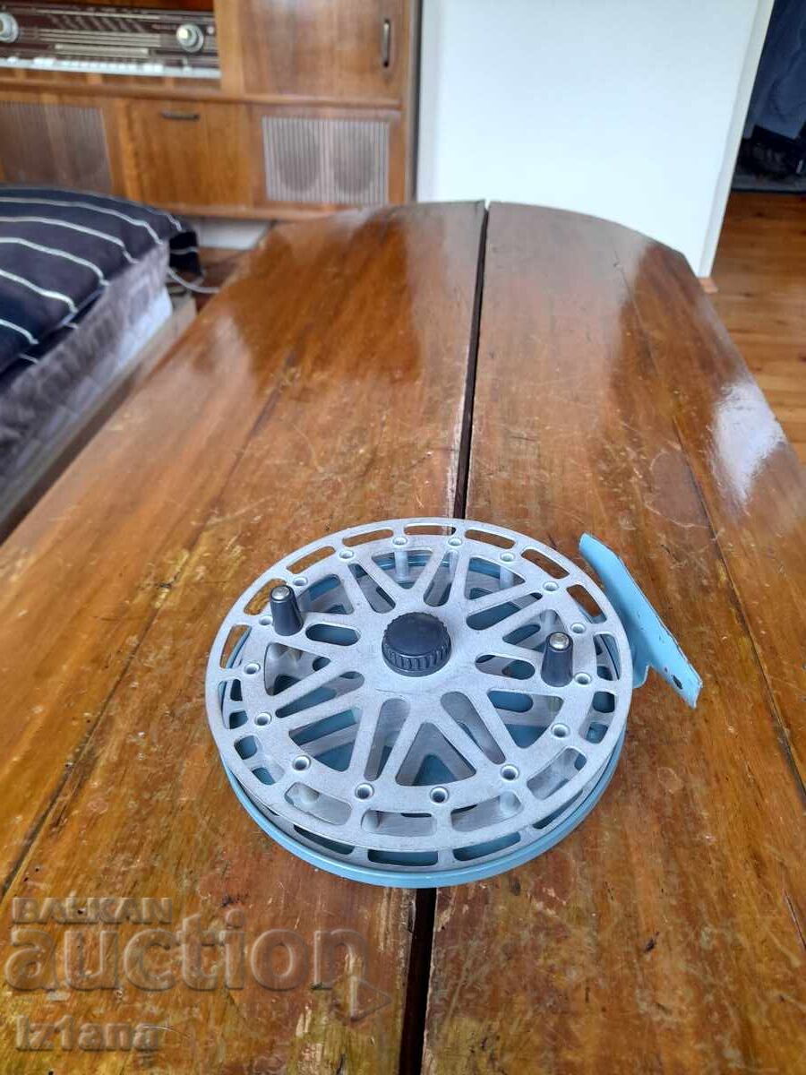 Стара риболовна макара