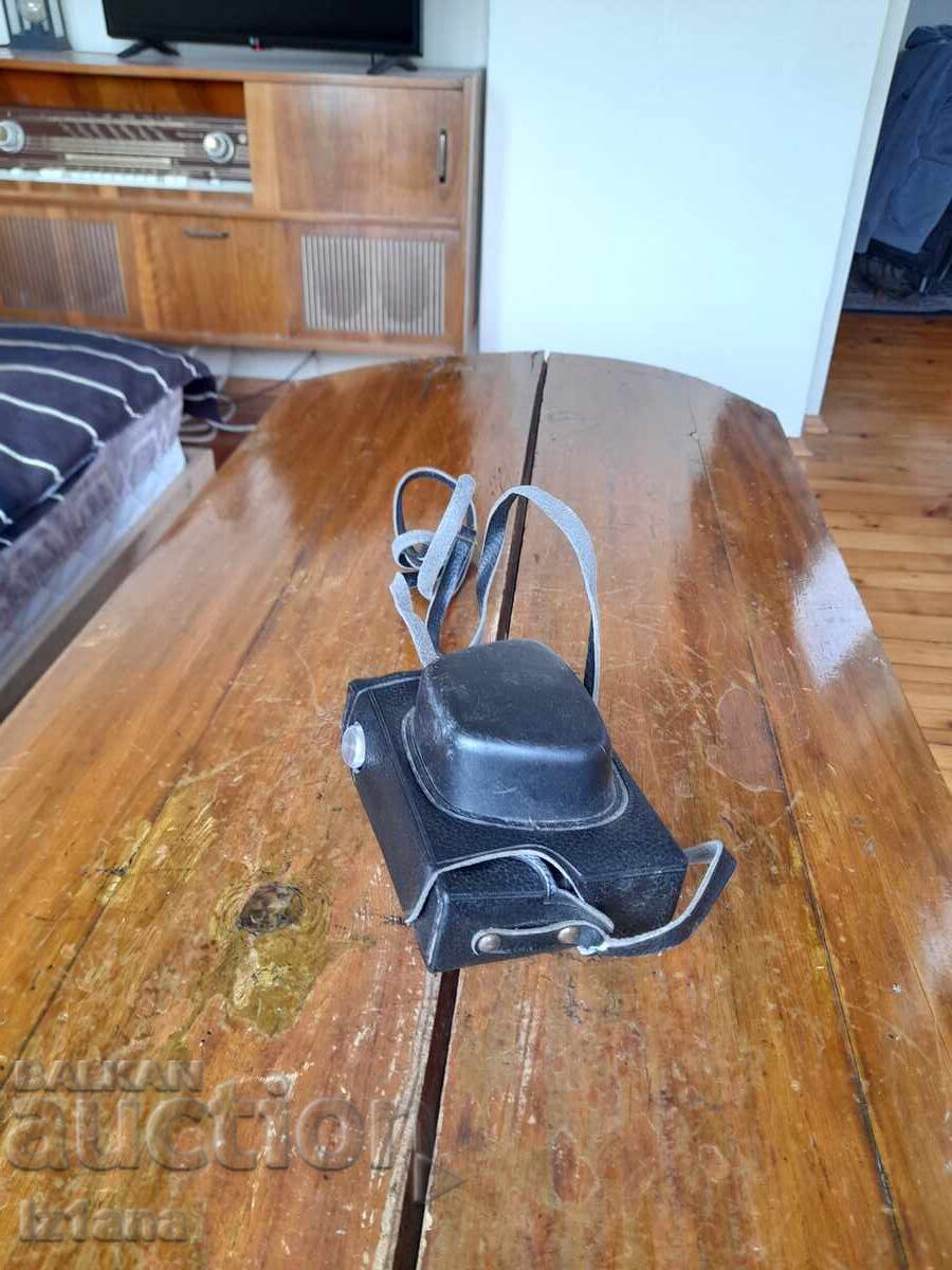 Стар фотоапарат Еликон 35СМ