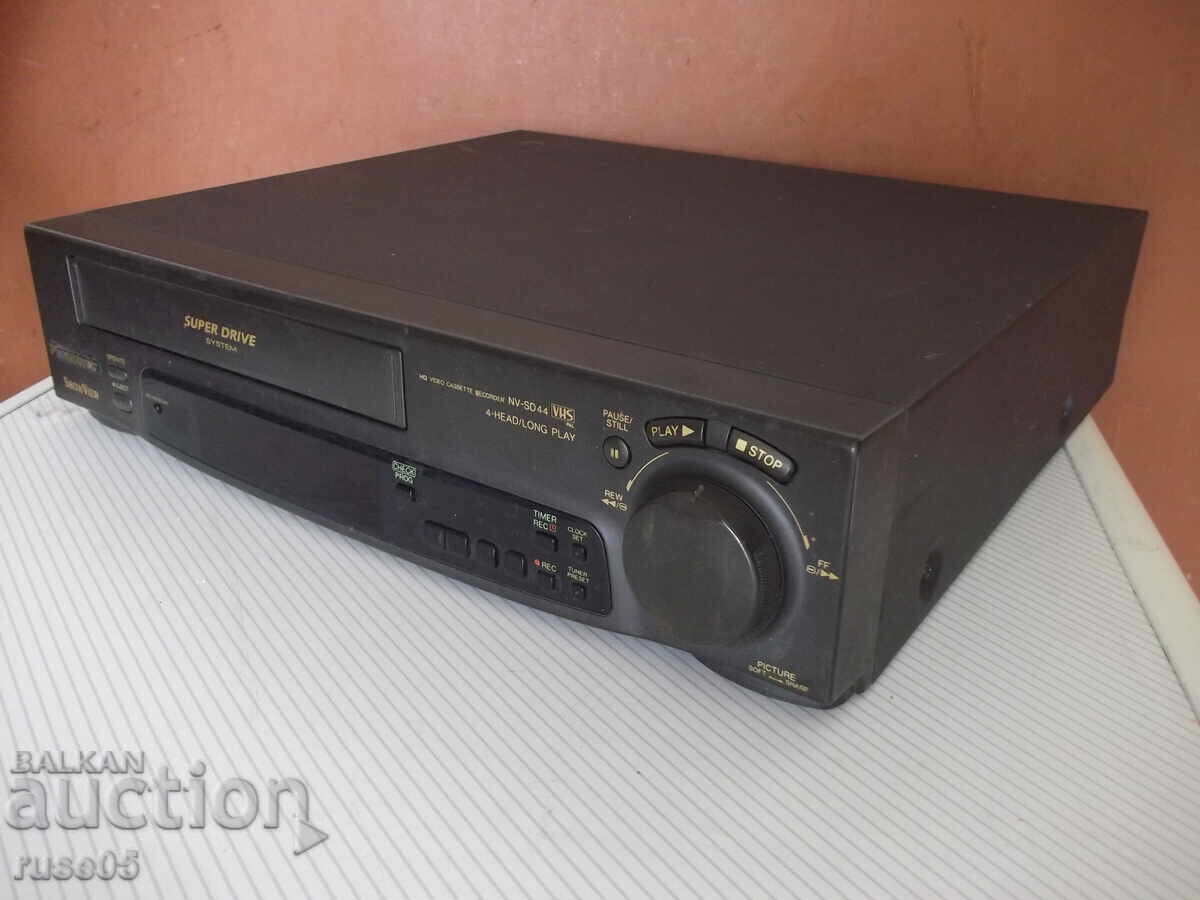 Livrarea Videoreceptor "Panasonic - NV-SD44ED" funcțional