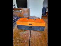 O servietă veche de pescar