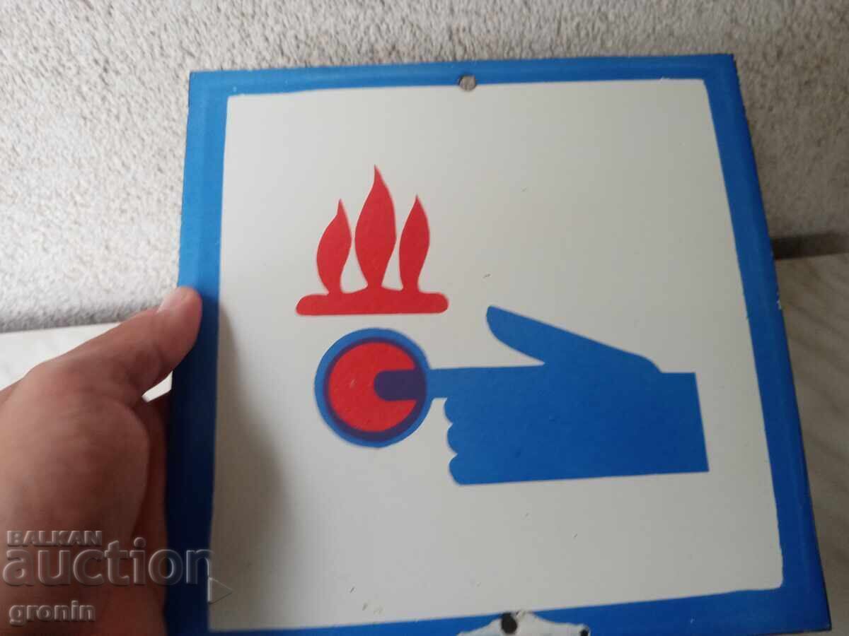 Παλιά σμαλτωμένη πινακίδα, Σοσιαλιστική, πατήστε σε περίπτωση πυρκαγιάς - 5