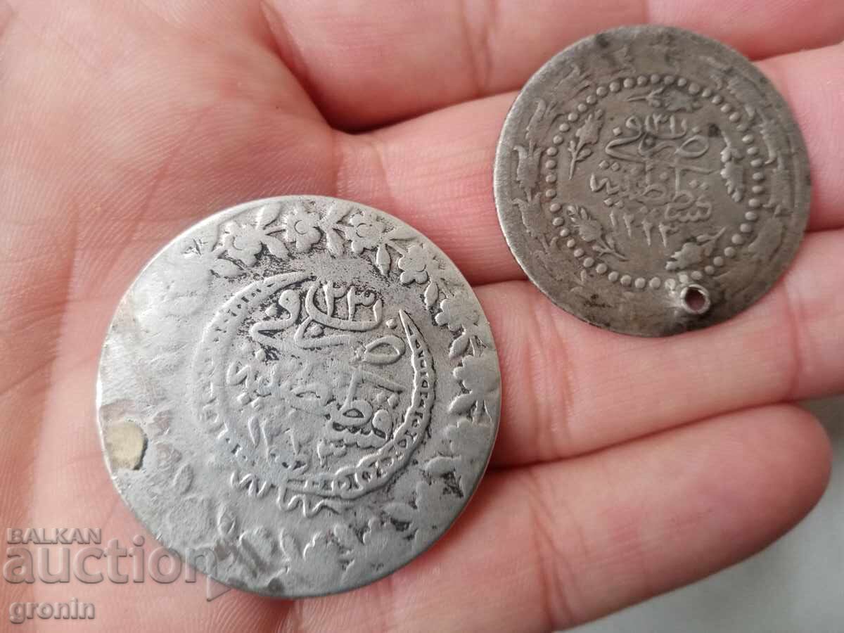 Lot of 2 Ottoman coins, silver, gümüş, 1223 with price 60.00 BGN | € 30.68