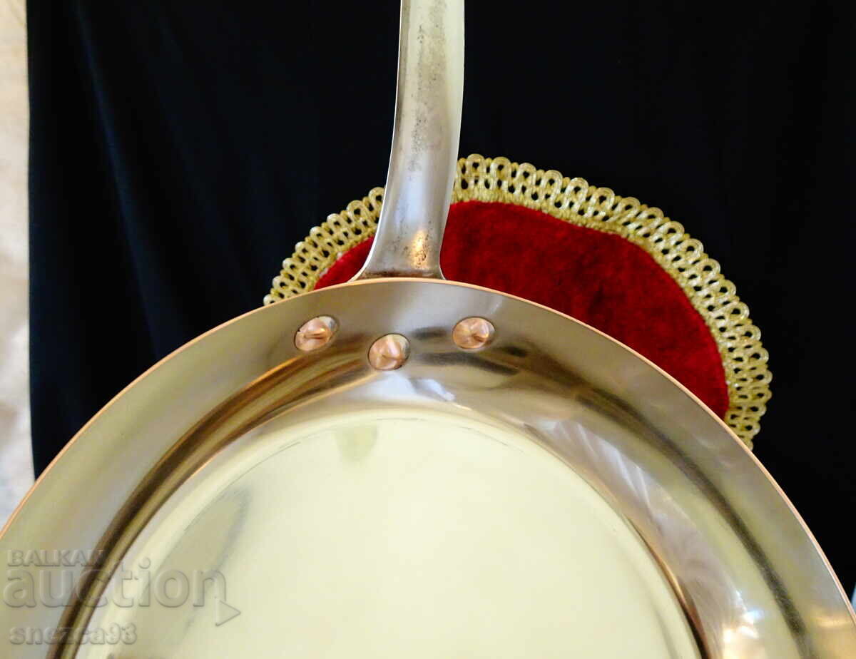 Livrarea Tigaie de cupru, cupru roșu pur 700 gr., cositorită Livrarea Tigaie de cupru, cupru roșu pur 700 gr., cositorită