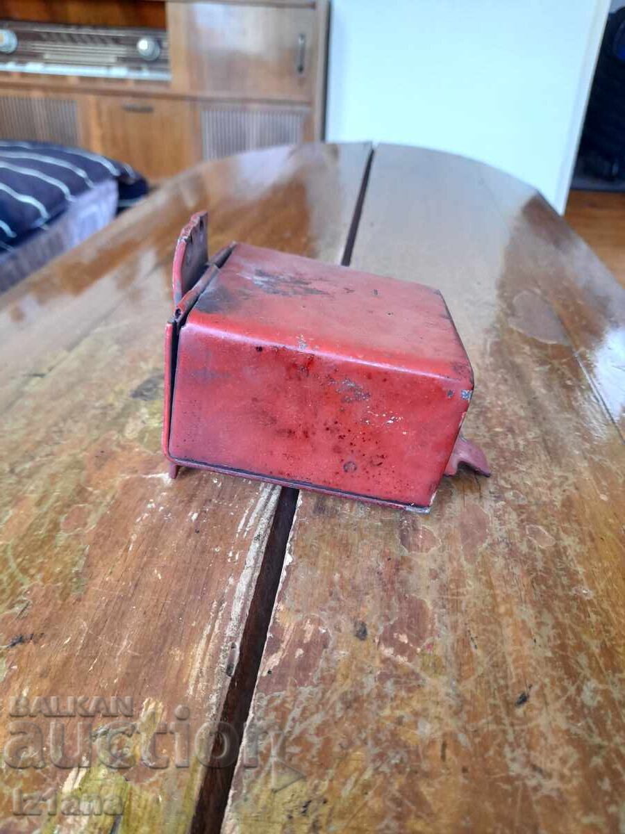 Стар перфоратор за самотаксуване на билети с цена 75.00 лв. | € 38.35