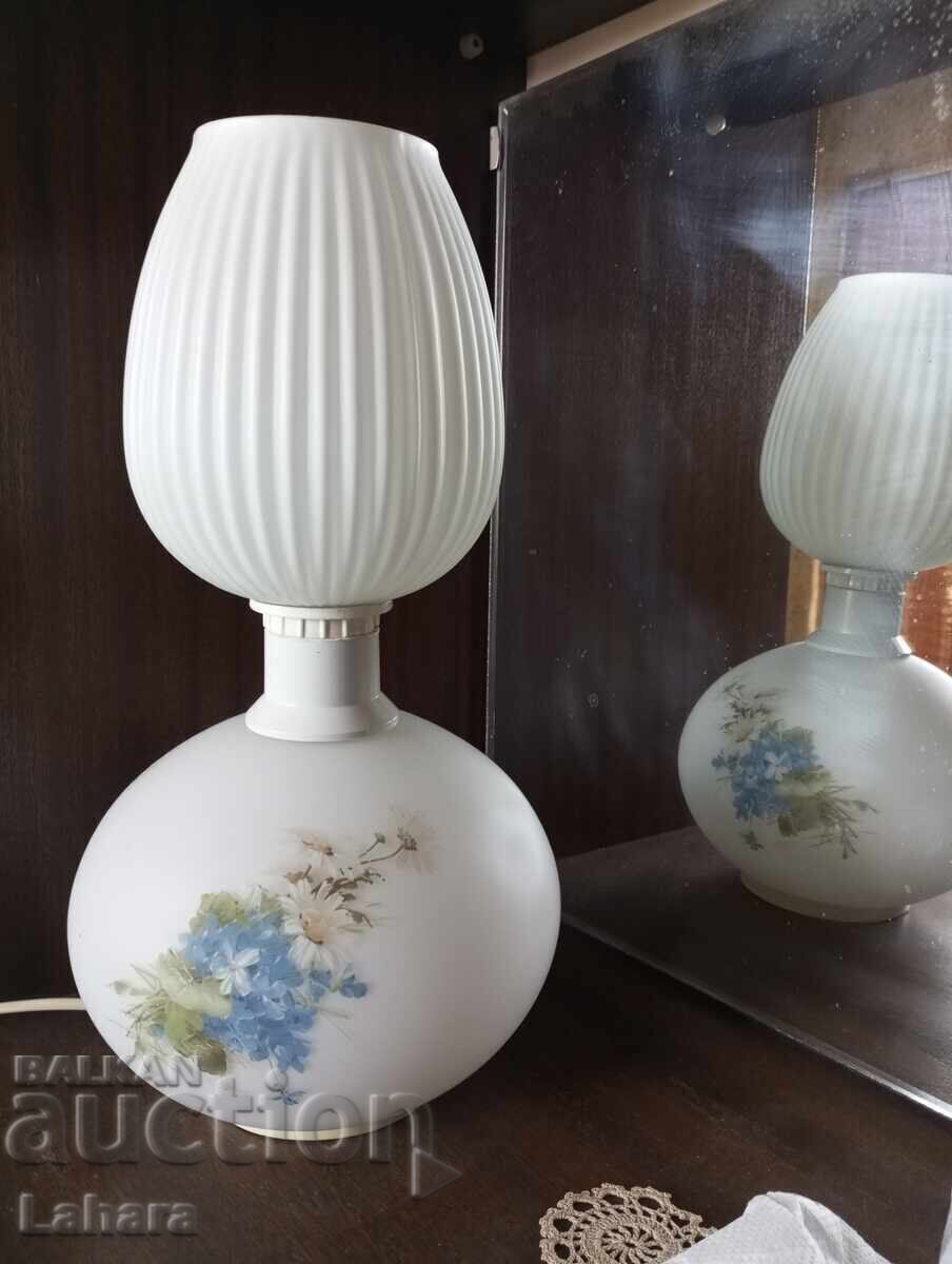 Lampă de noapte din sticlă care luminează din interior Lampă de noapte din sticlă care luminează din interior