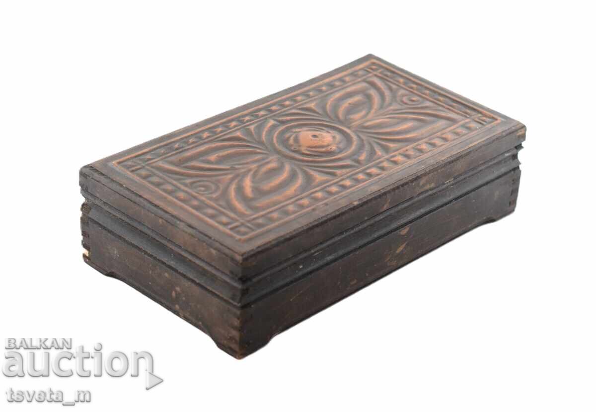 Аукцион Дървена кутия с меден обков ръчна изработка соц