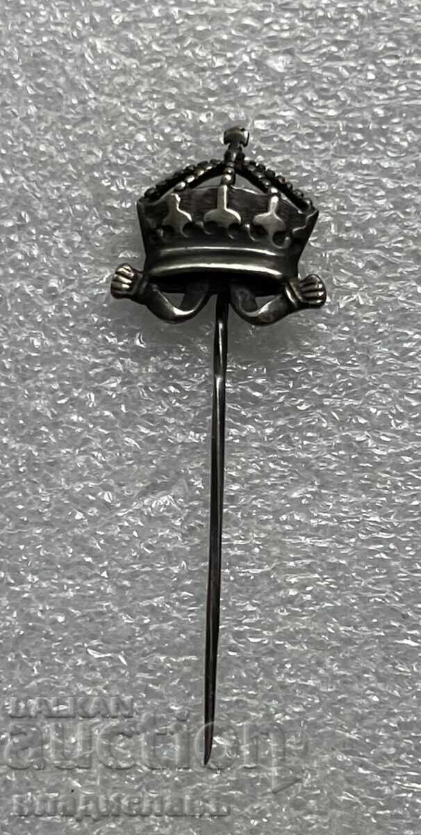 Silver Royal Badge Silver Royal Badge