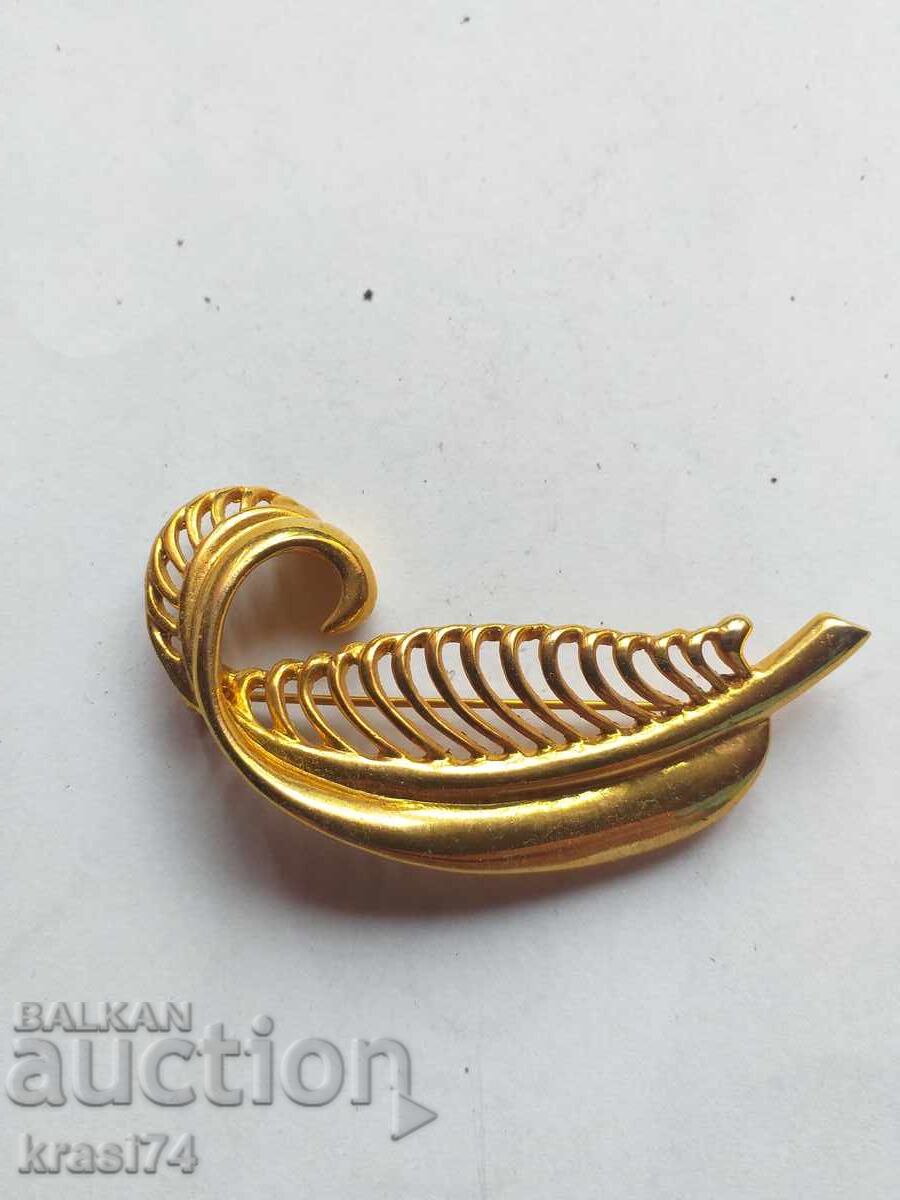 Gilded brooch Gilded brooch