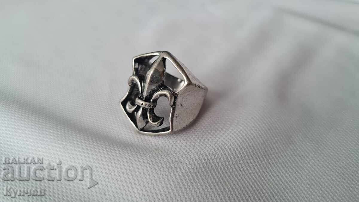 Δαχτυλίδι, σκαουτς, κρίνος, βασιλιάς Δαχτυλίδι, σκαουτς, κρίνος, βασιλιάς