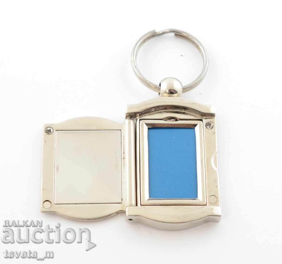 Аукцион Ключодържател PARIS Аукцион Ключодържател PARIS