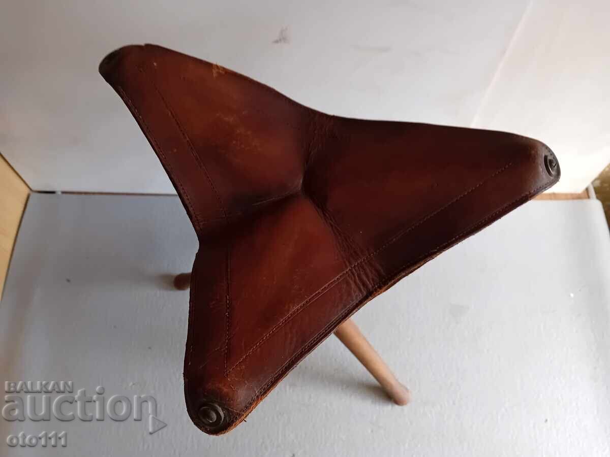 ΠΑΛΑΙΟ ΣΤΡΑΤΙΩΤΙΚΟ ΑΞΙΩΜΑΤΙΚΟ ΚΑΘΙΣΜΑ - WW1 .WW2 με τιμή 100.00 BGN | € 51.13