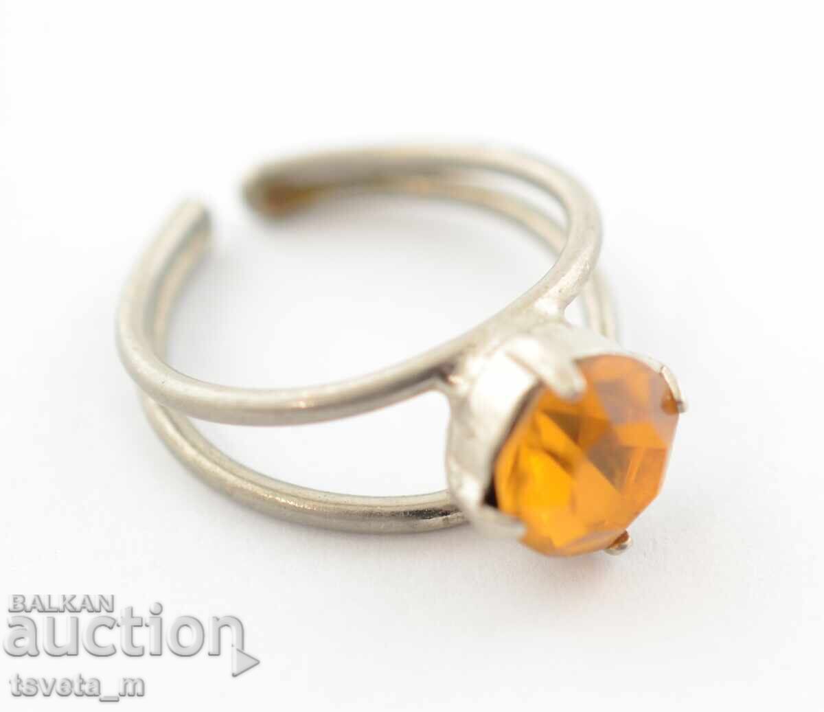 Auction  Ring with variable size