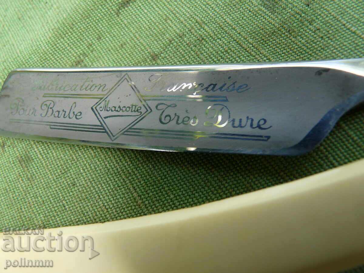 Licitație Un aparat de ras de colecție excelent - 28