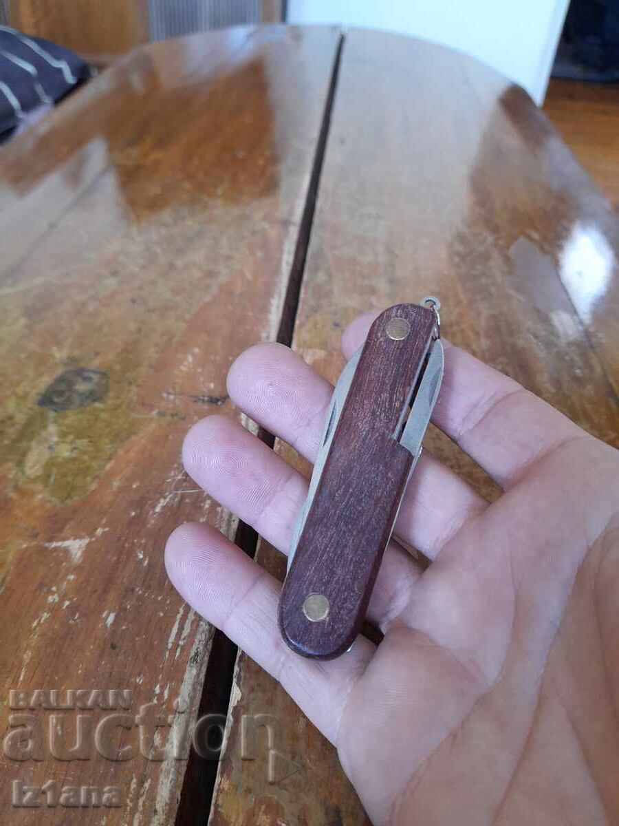 Δημοπρασία Τσεκούρι τσέπης, μαχαίρι Πίρινσκο Μλάντο Πίβο Δημοπρασία Τσεκούρι τσέπης, μαχαίρι Πίρινσκο Μλάντο Πίβο