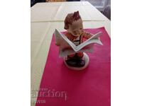 Figurină veche de porțelan, Hummel