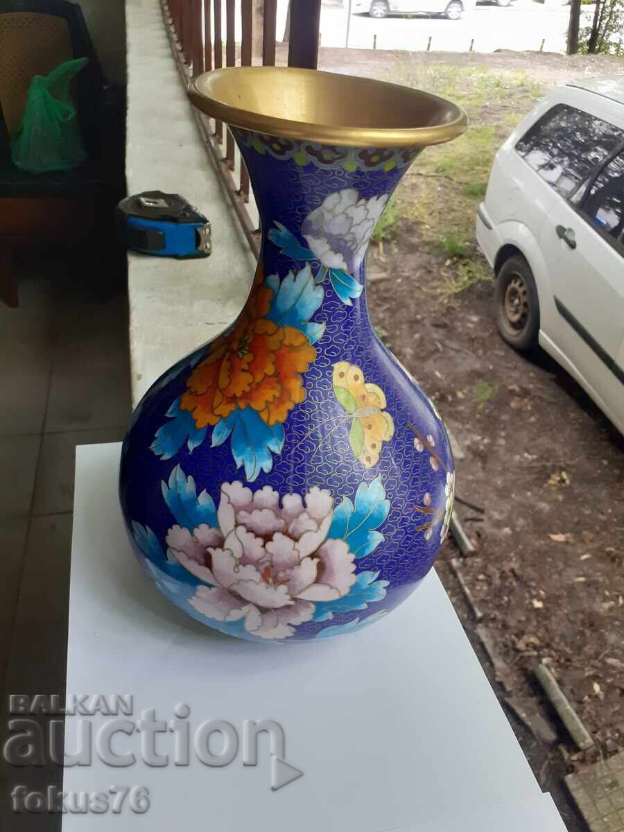 Μεγάλο παλιό βάζο Cloisonné - μπρούτζος με τιμή 240.00 BGN | € 122.71