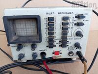 Παλαιός παλμογράφος Σοβιετικής Ένωσης λειτουργικός OLM-3M