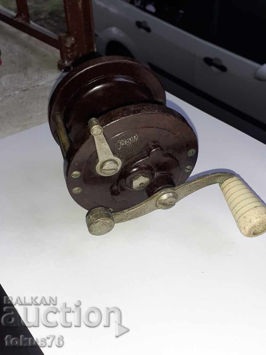 Παλιά αμερικάνικη μηχανή ψαρέματος Penn με τιμή 129.00 BGN | € 65.96