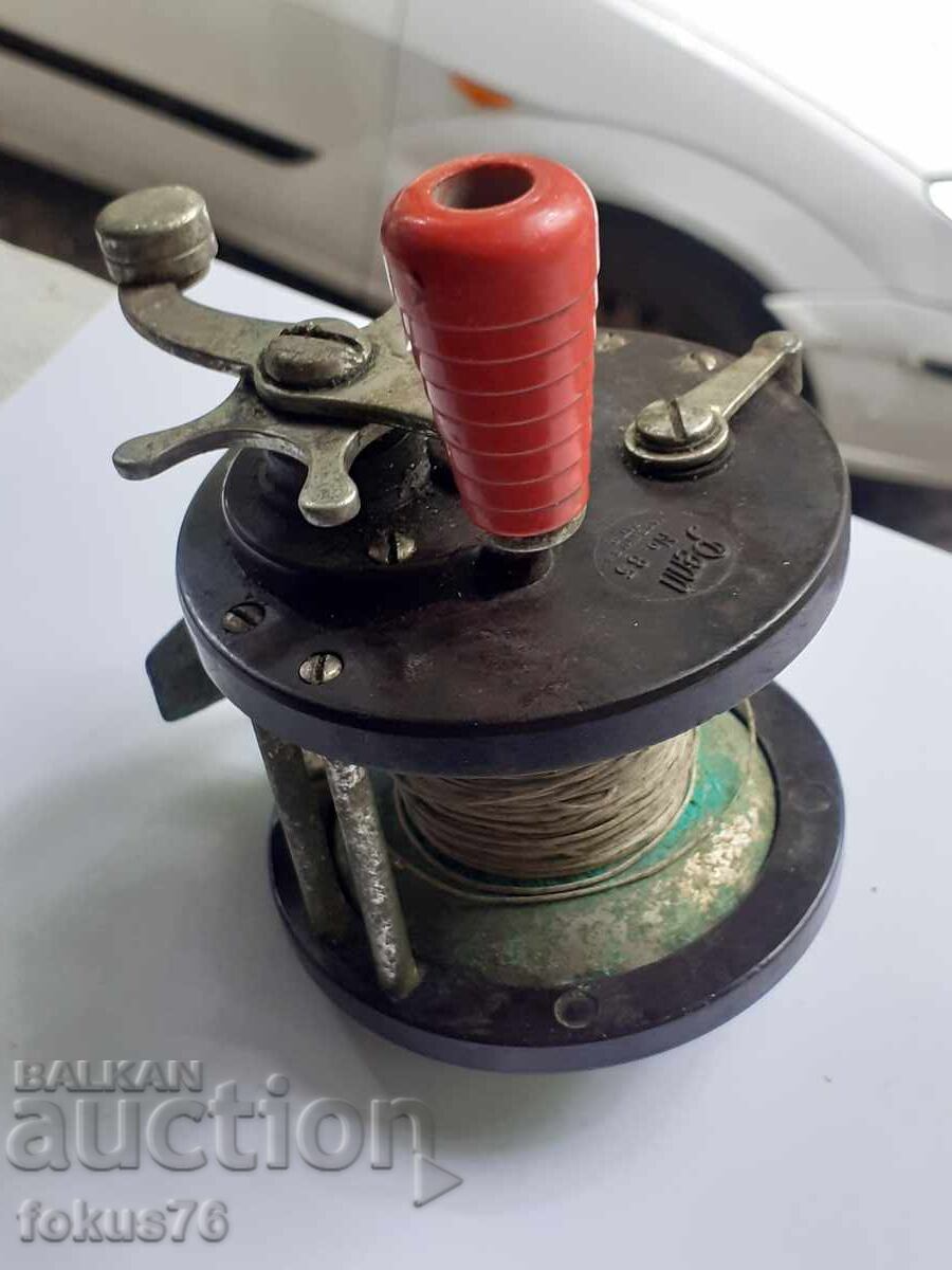 Παλιά αμερικάνικη μηχανή ψαρέματος Penn - 7