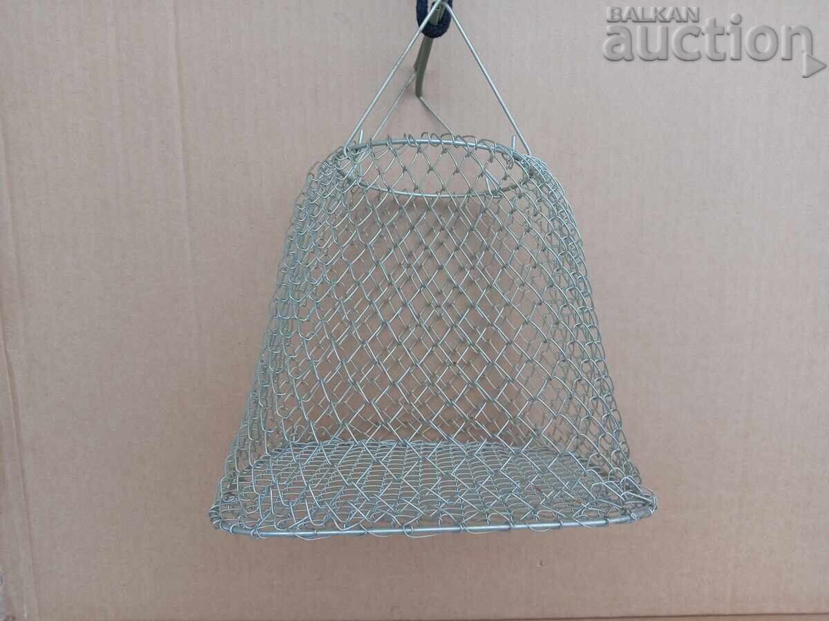 Licitație Lot de două genți de cumpărături retro împletite, vintage Licitație Lot de două genți de cumpărături retro împletite, vintage