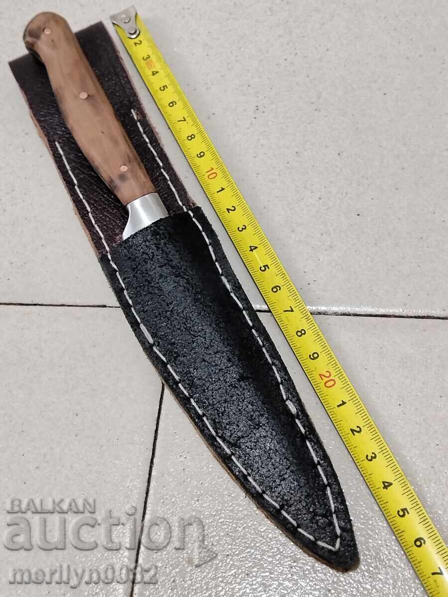 Hunting knife with a sheath for thin appetizers with price 79.00 BGN | € 40.39