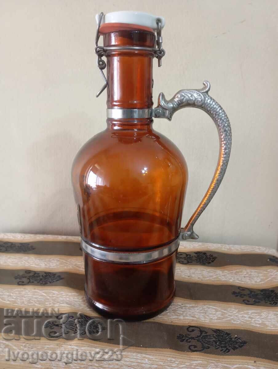 Μπουκάλι για υγρό με πώμα