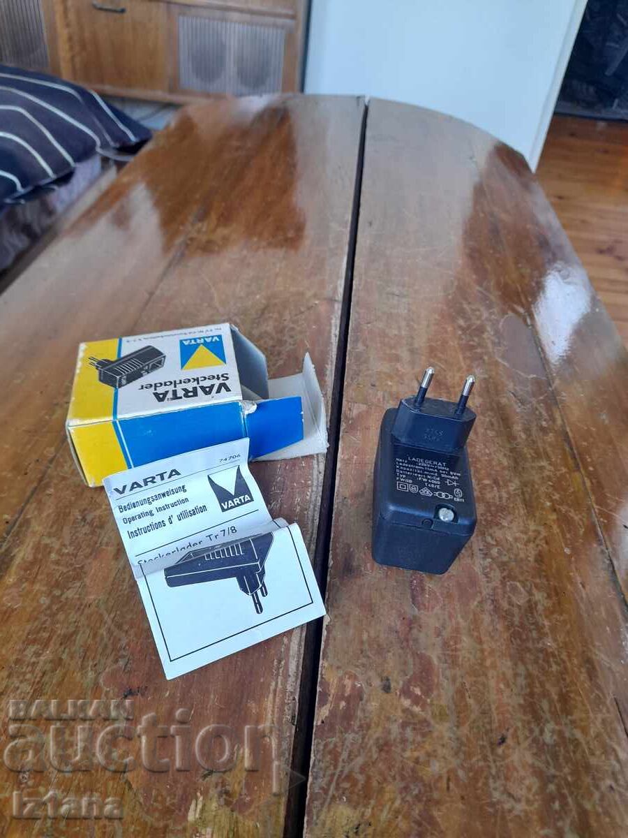 Δημοπρασία Παλιό φορτιστής μπαταριών Varta