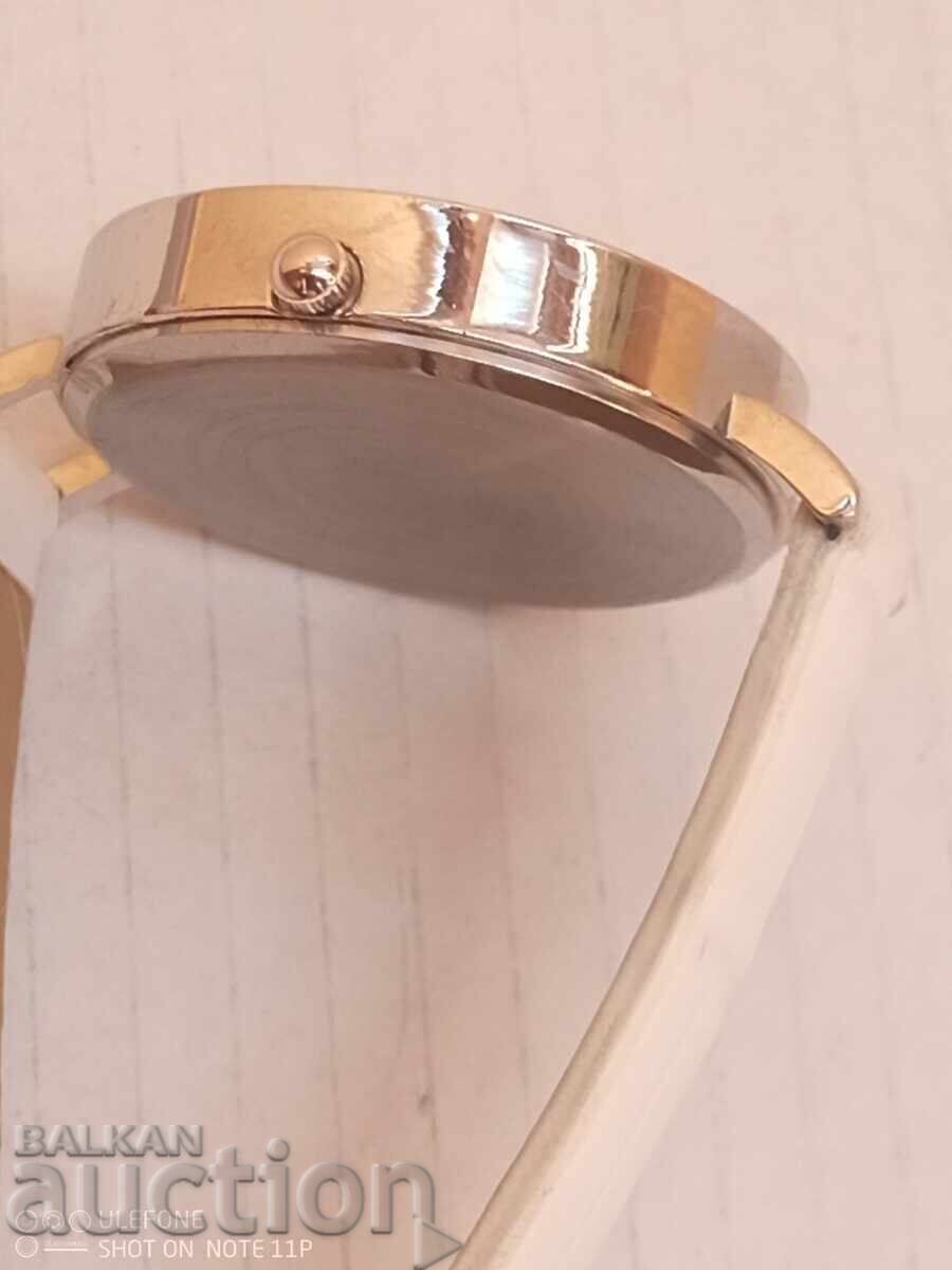 Delivery of Japanese Watch - 2 Time Zones - New - Purchased from England!